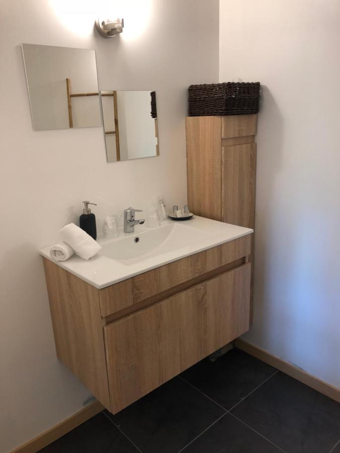 Varambon Le Nid De L'Ain B&B 외부 사진